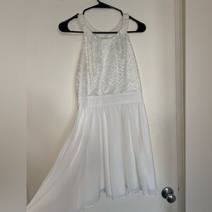 White Sleeveless Dress